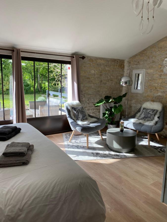 Aigrefeuille-dʼAunis La Chaumeauniere B&B 외부 사진