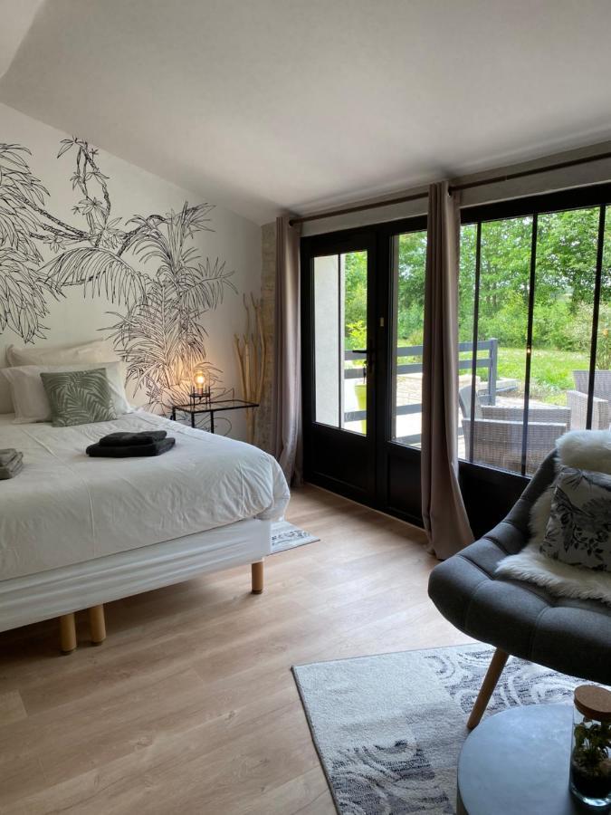 Aigrefeuille-dʼAunis La Chaumeauniere B&B 외부 사진